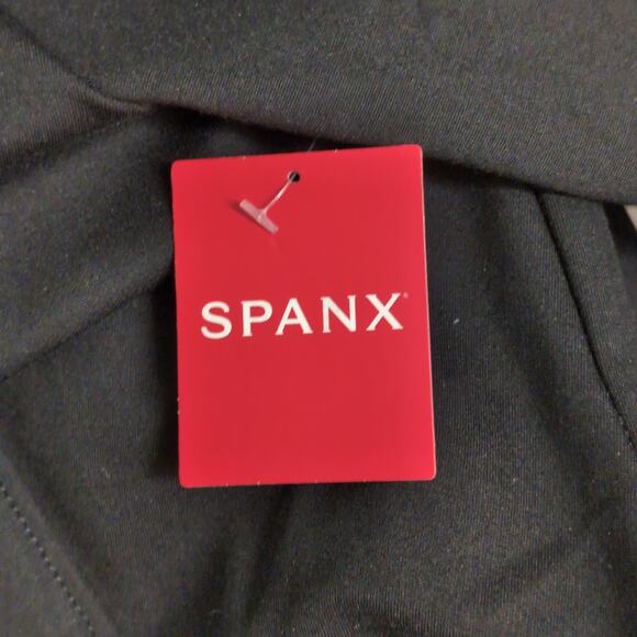 NWT Spanx Perfect Shift A-Line Dress Black Ponte Stretch 3/4 Sleeve Pockets L - Picture 10 of 12